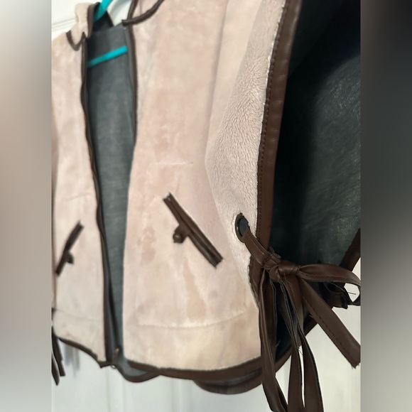 Anthropologie Hooded Poncho, One Size, Blue/Cream, Reversible - Picture 6 of 8